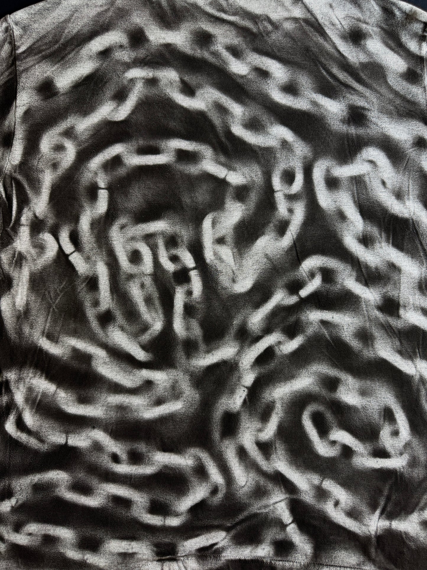 Clown chain t-shirt