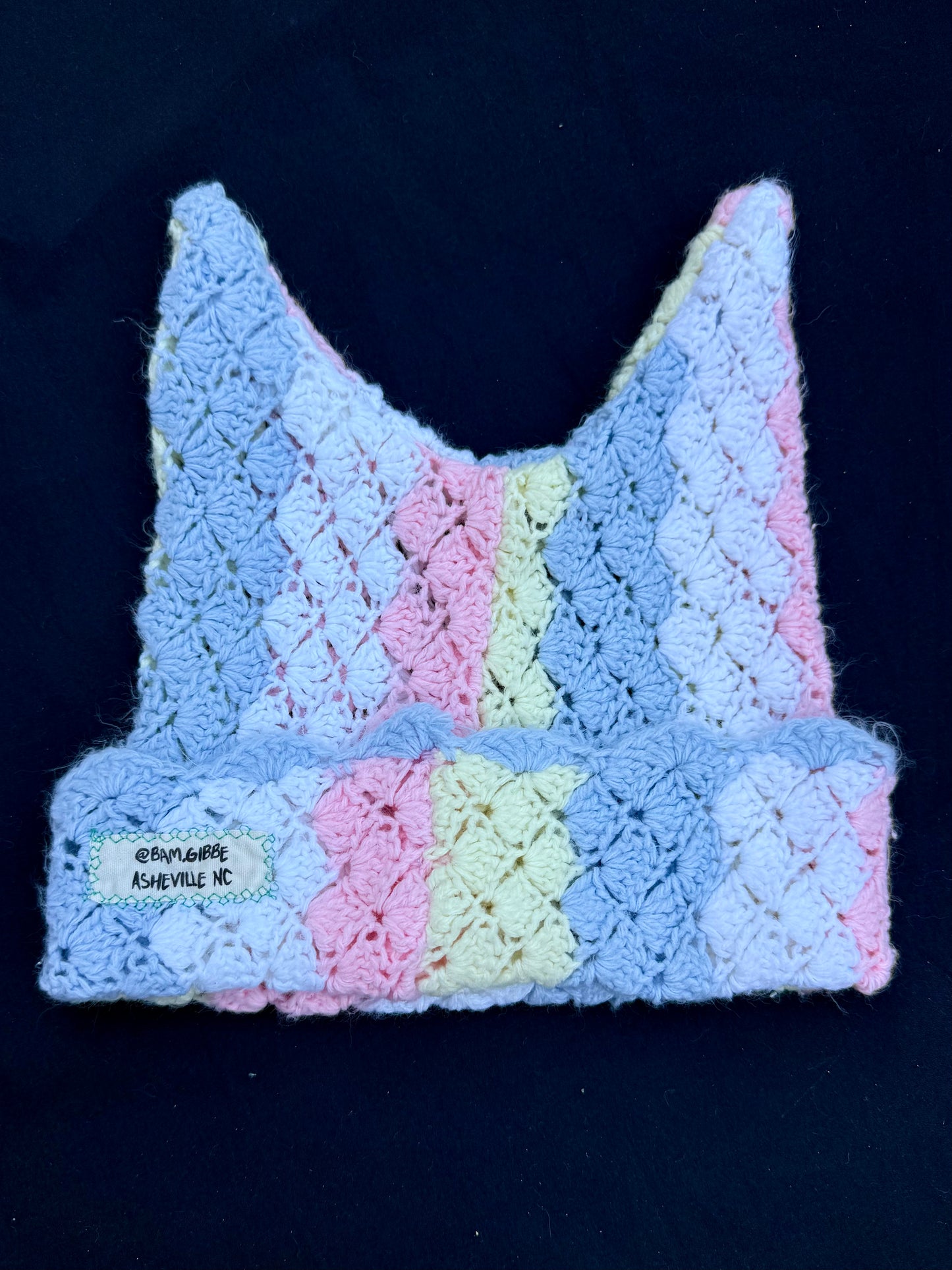 Crochet shape patch hat