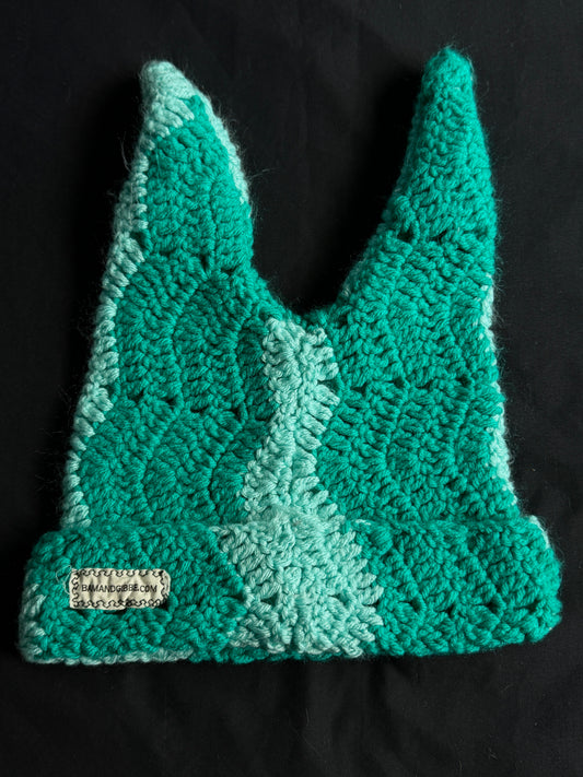 Crochet eyeball hat