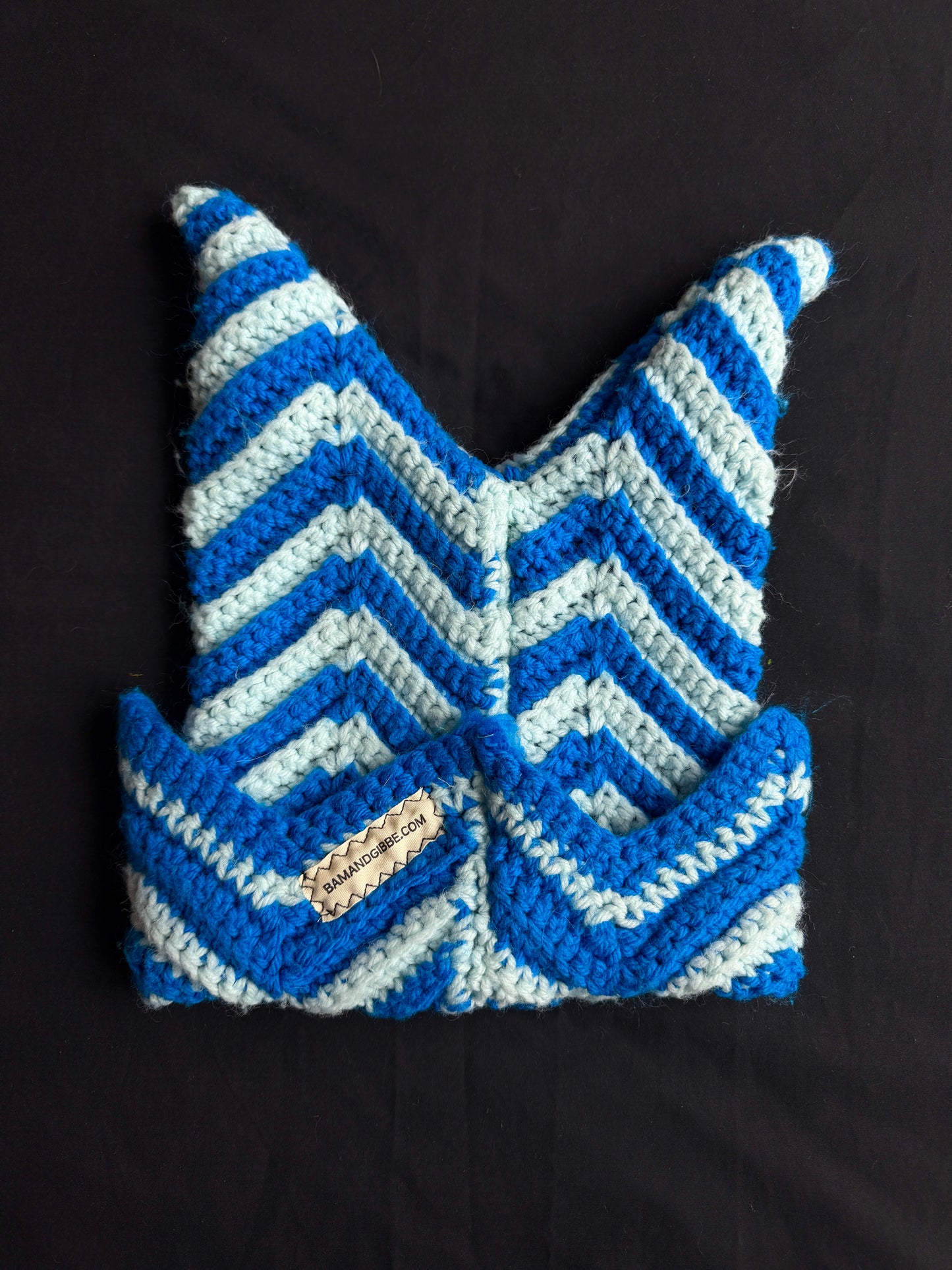 Crochet eyeball patch hat