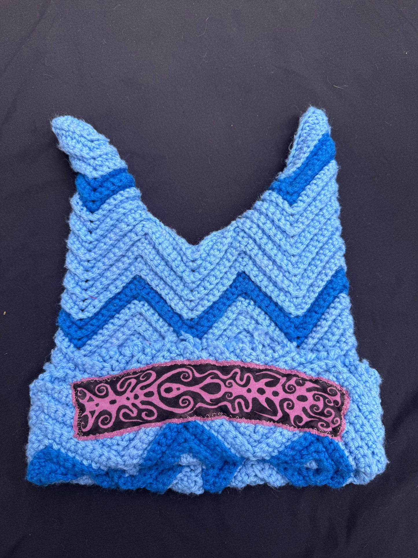 Crochet shape patch hat