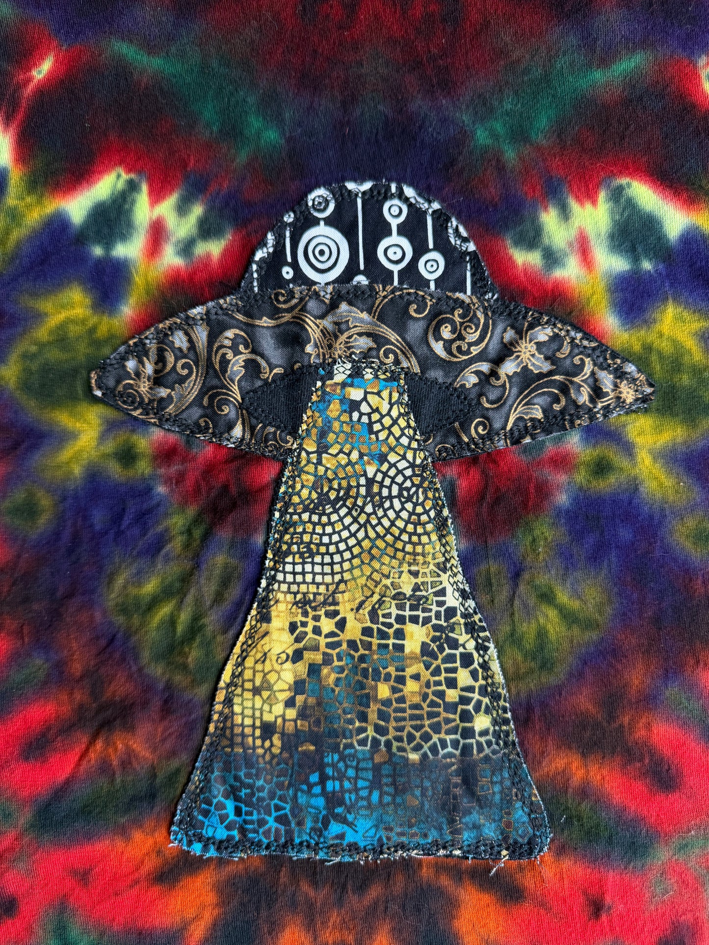 Alien + UFO tie dyed t-shirt