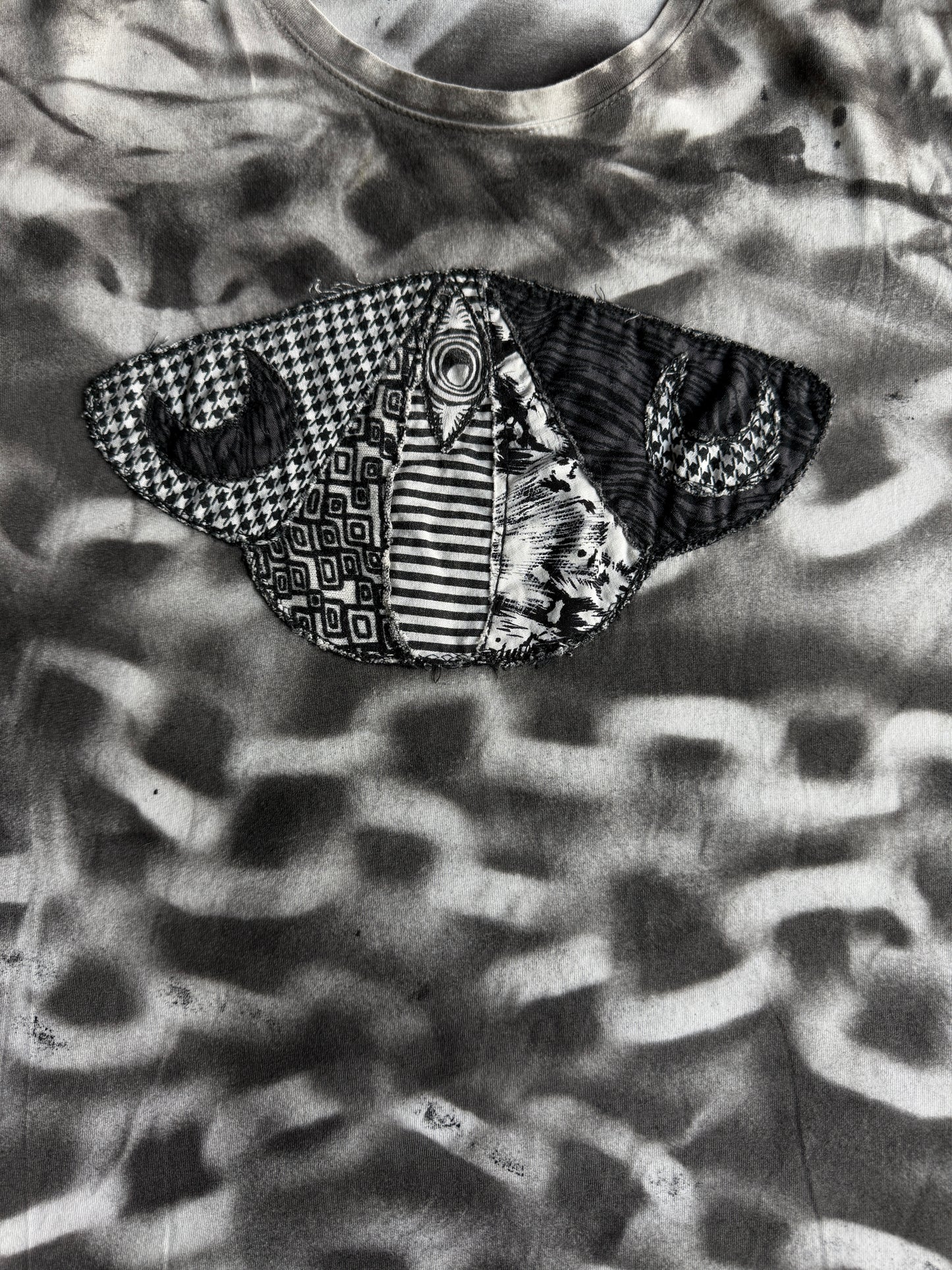 Moth chain t-shirt