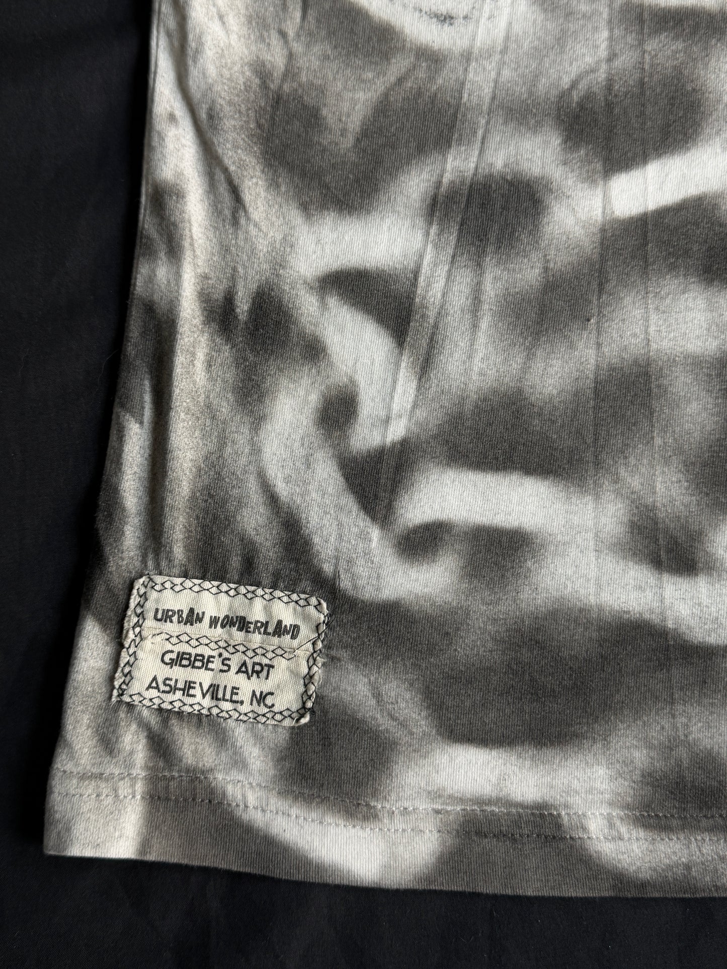 Moth chain t-shirt