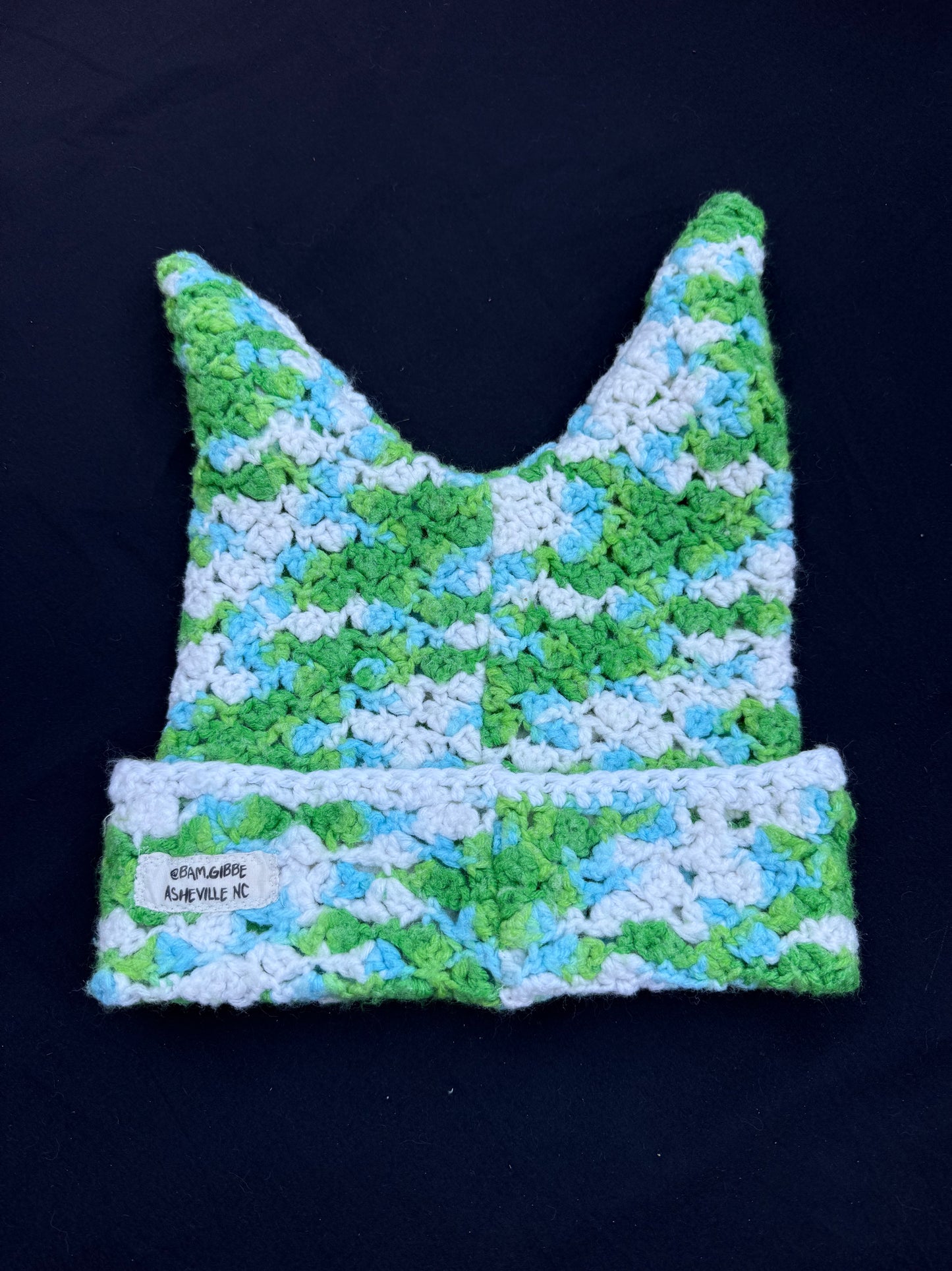 Crochet eyeball patch hat