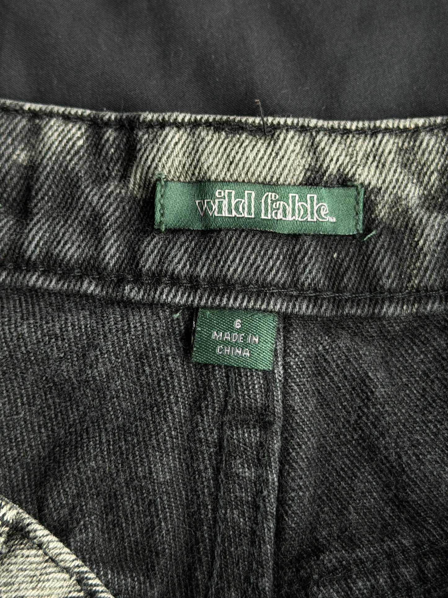 Chain bleach dyed black jean shorts