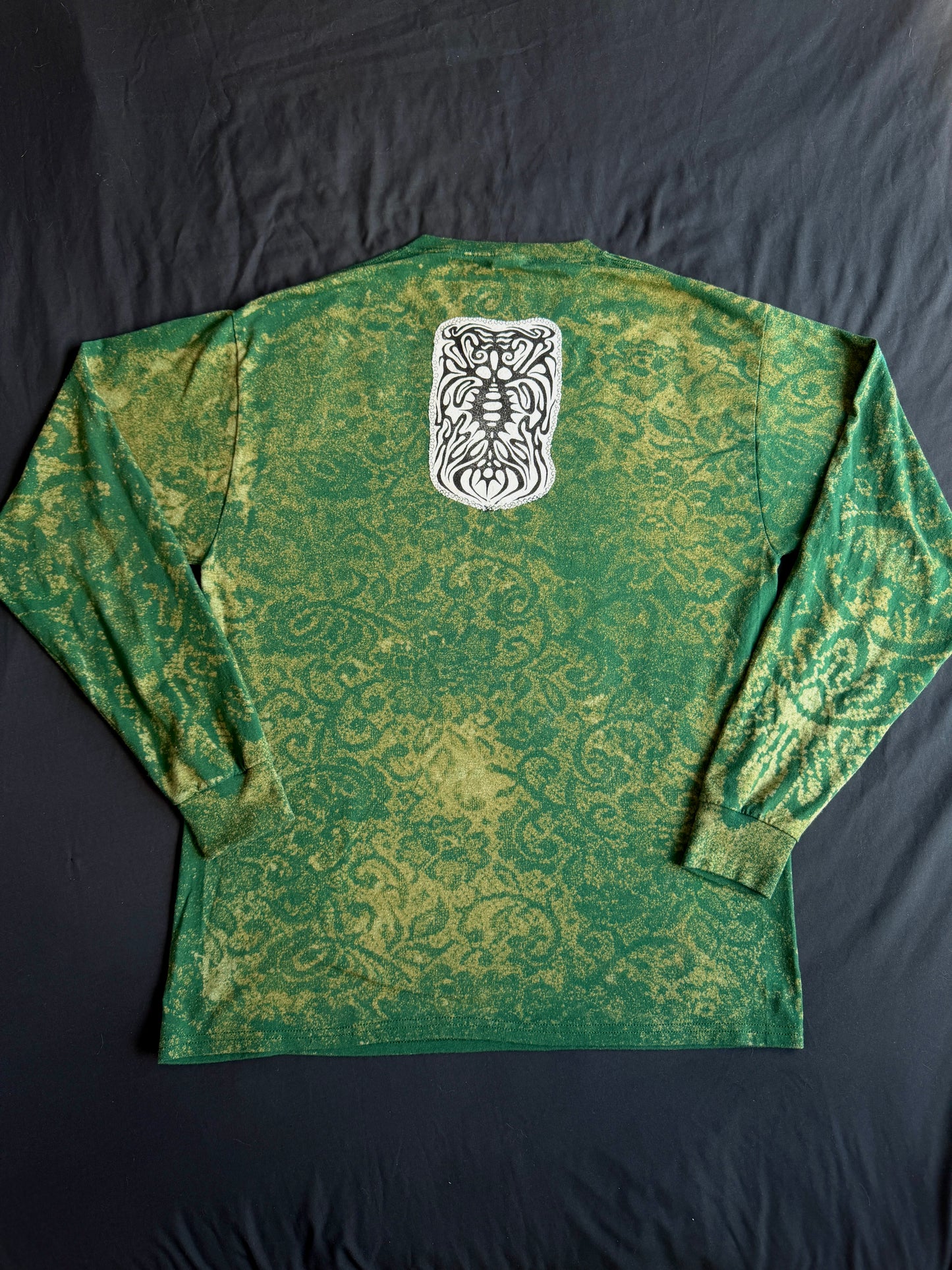 Beetle + shapes long sleeve