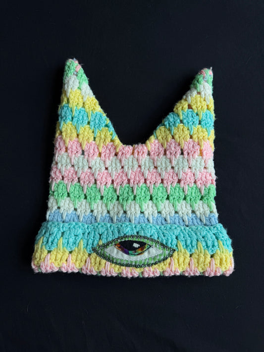 Crochet eyeball patch hat