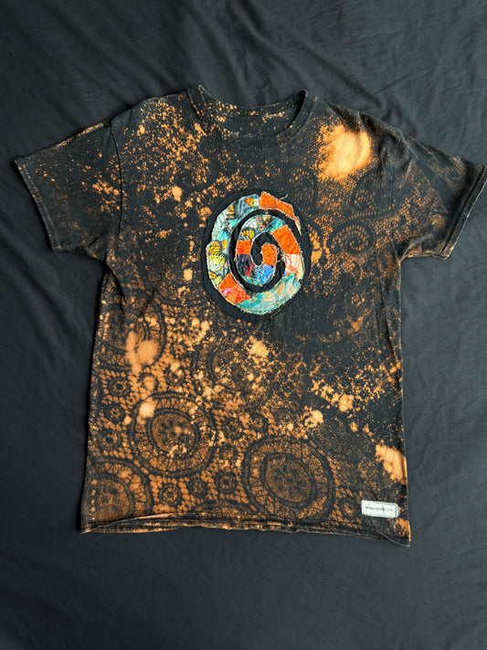 Spiral patch bleach dyed t-shirt