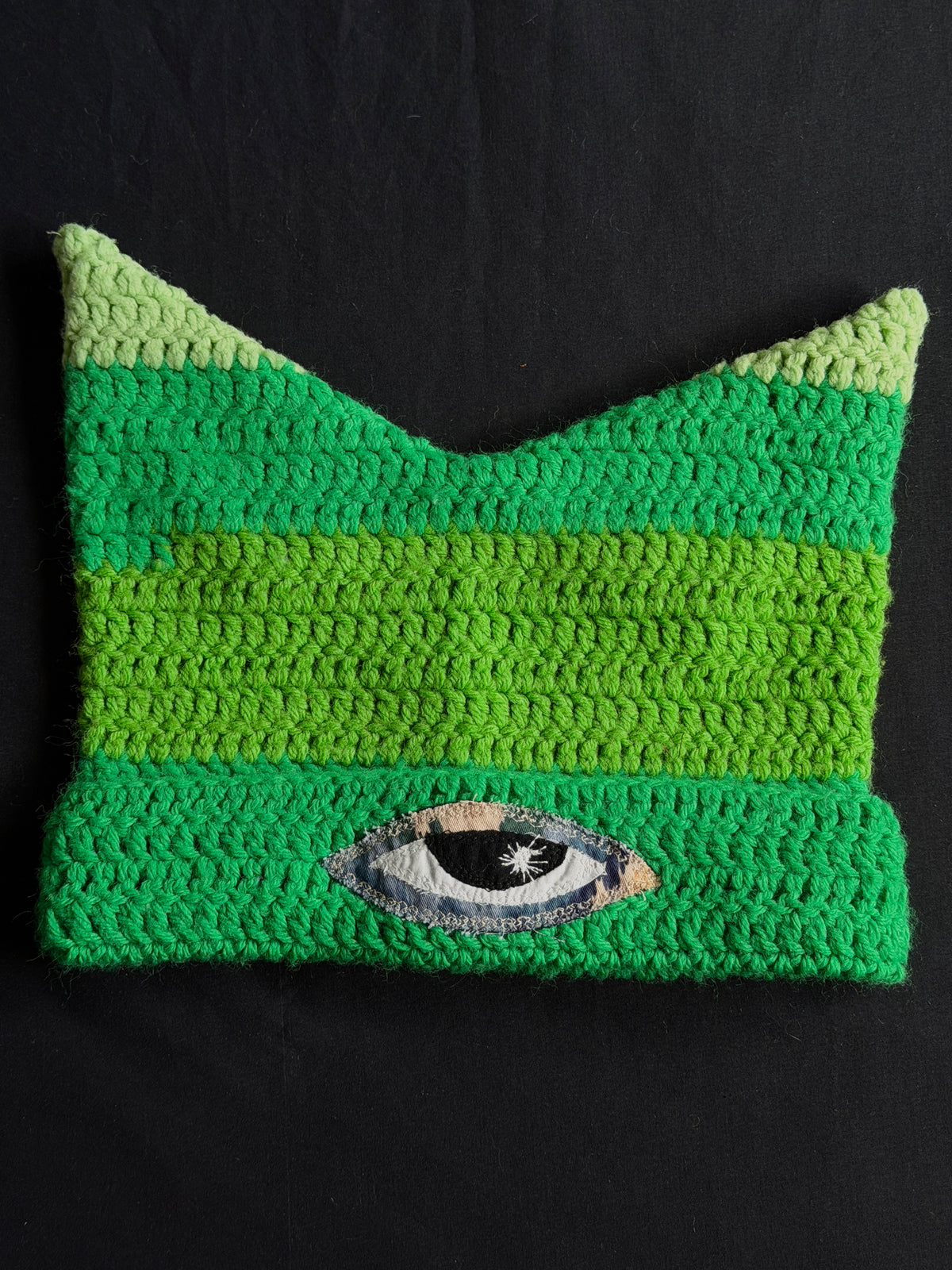 Crochet eyeball hat