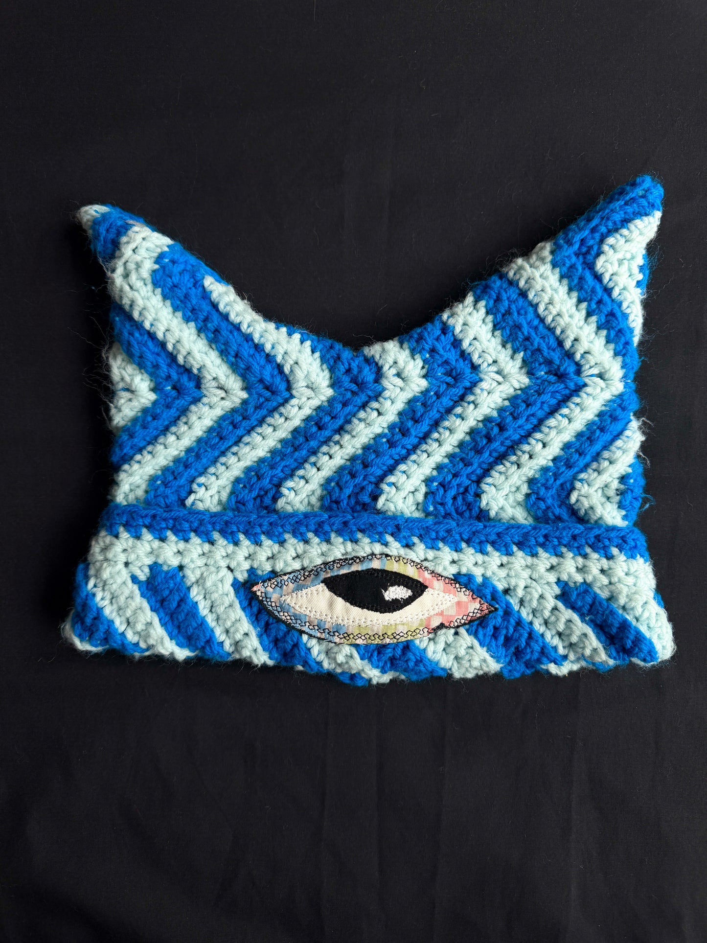 Crochet eyeball patch hat