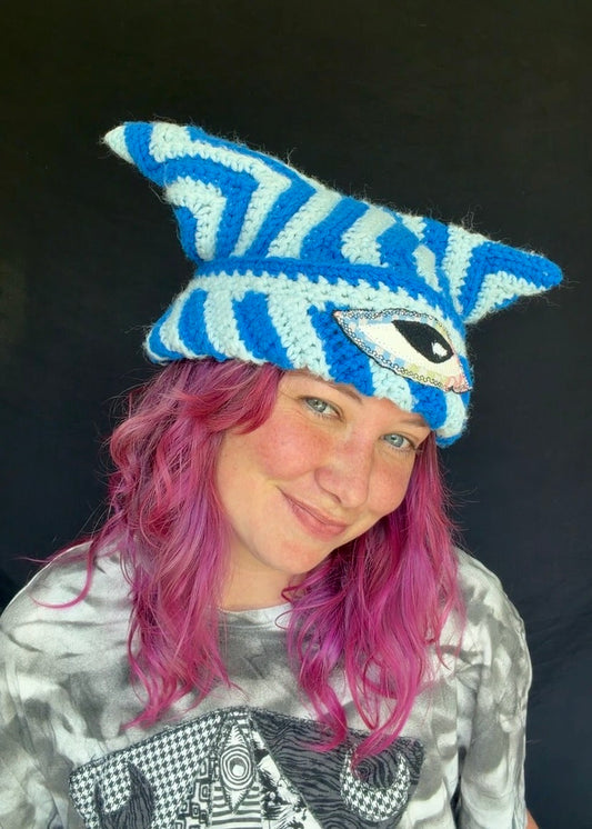 Crochet eyeball patch hat