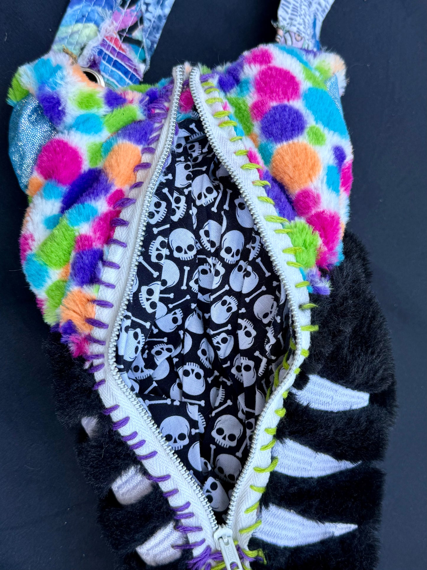 Rainbow skull dog hybrid side bag
