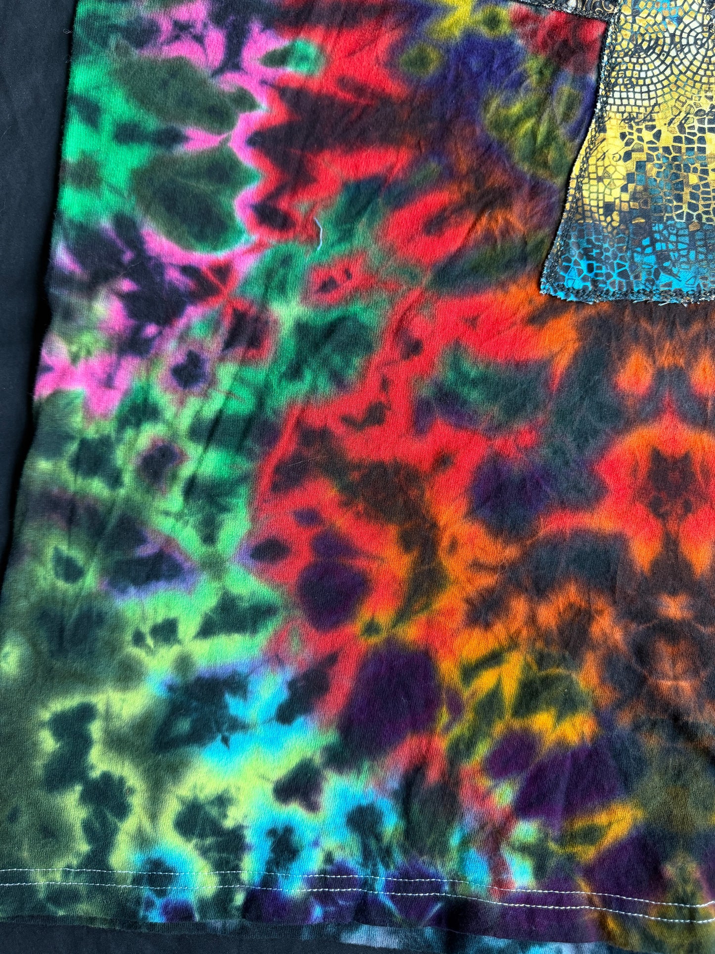 Alien + UFO tie dyed t-shirt