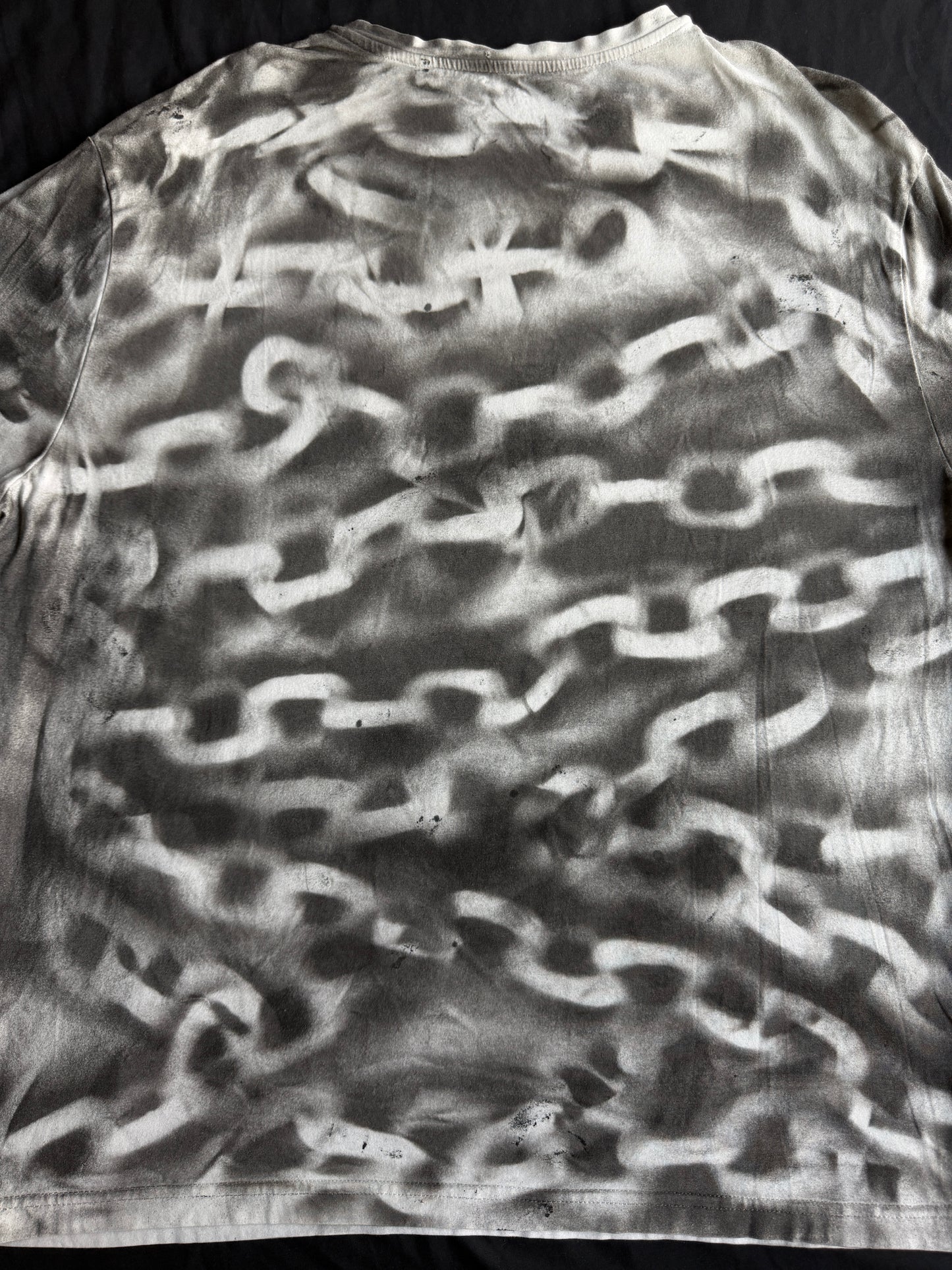 Moth chain t-shirt