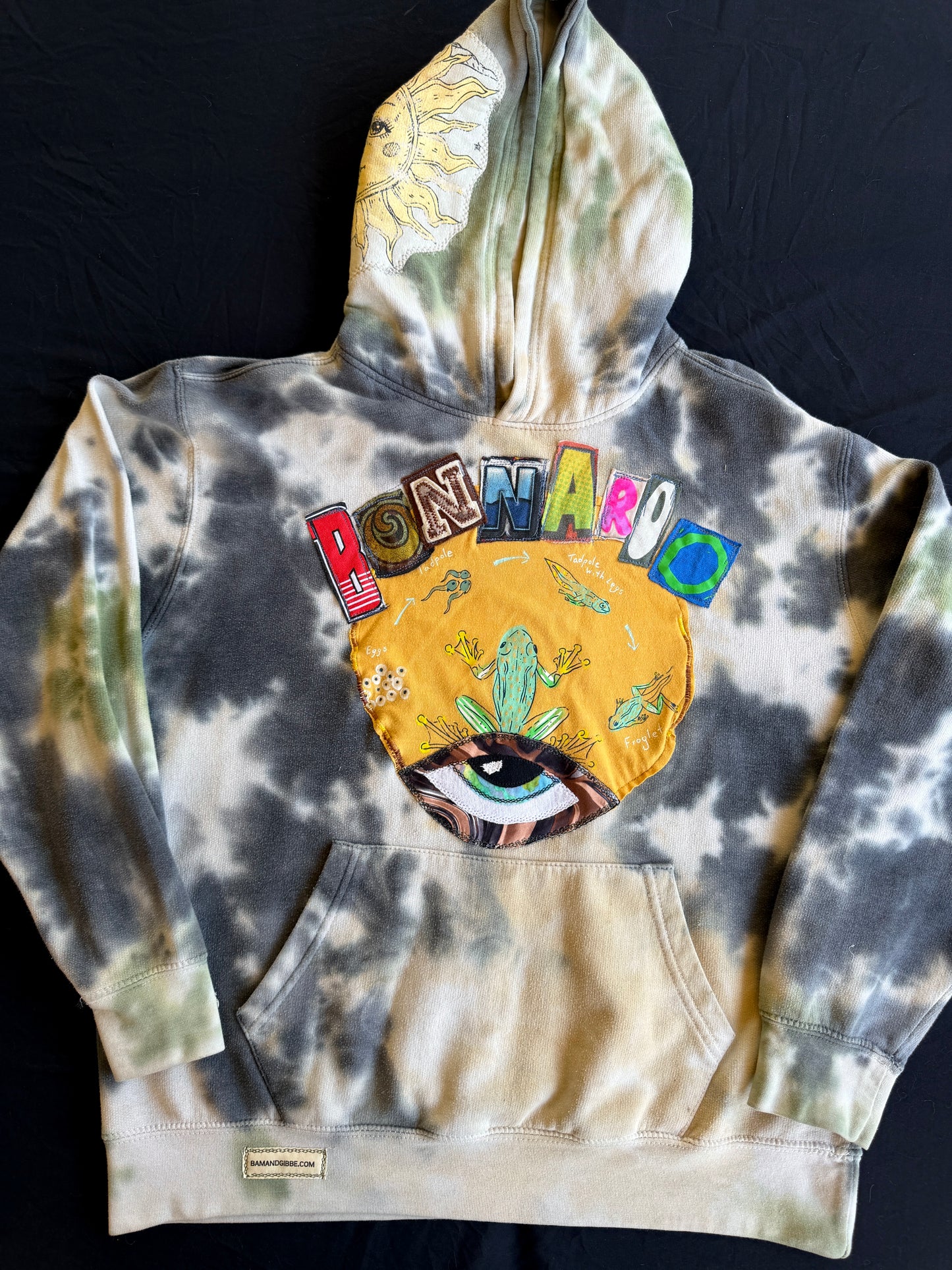 Bonnaroo frog & sun hoodie