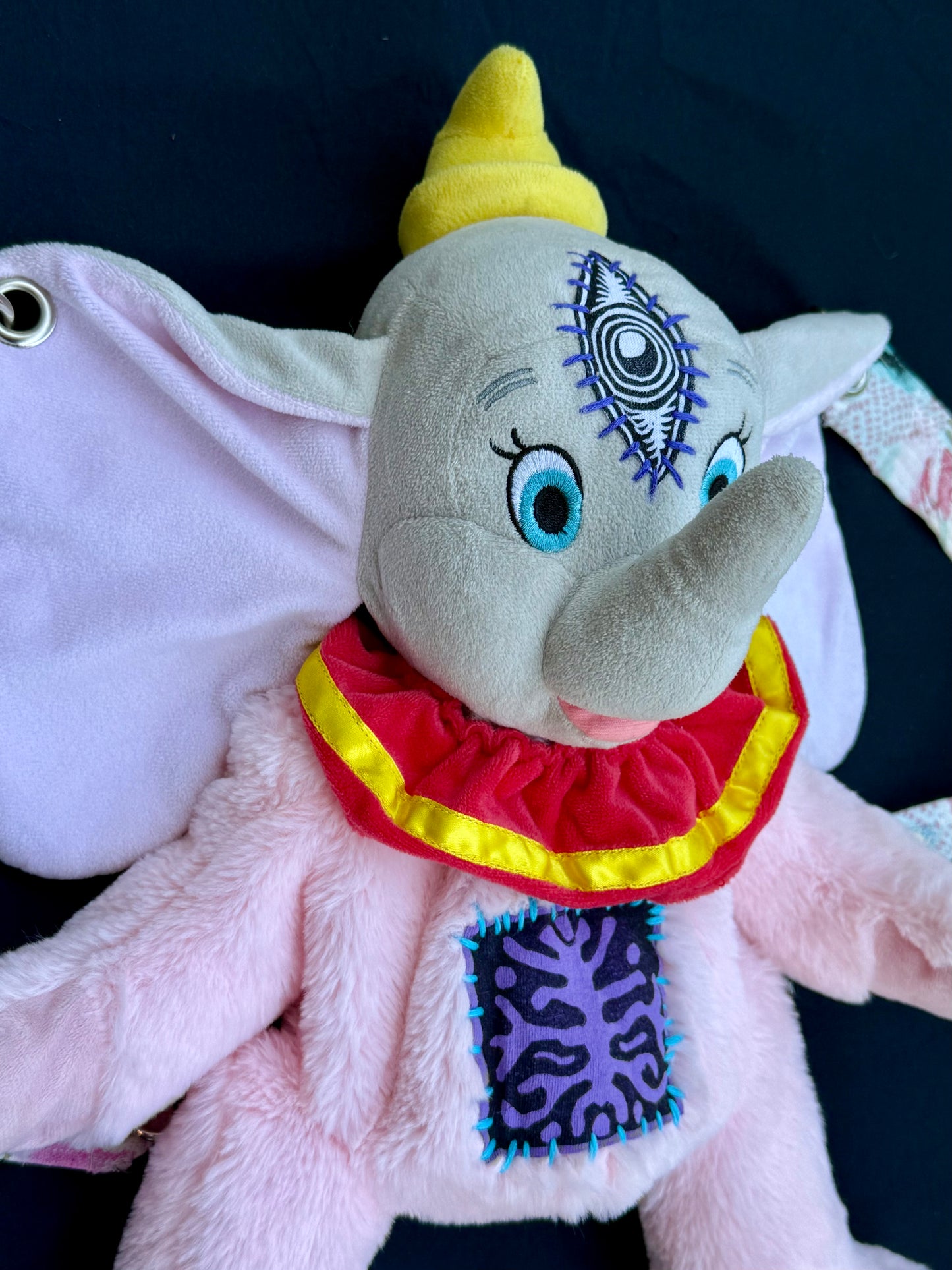 Third eye dumbo hybrid backpack