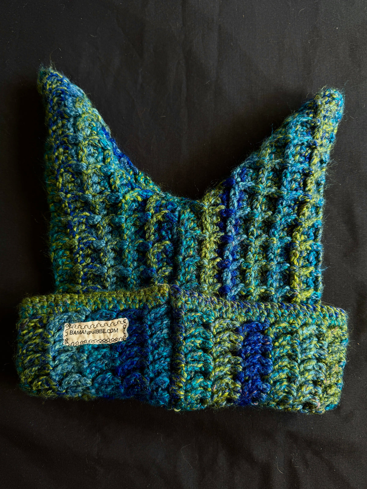 Crochet eyeball hat