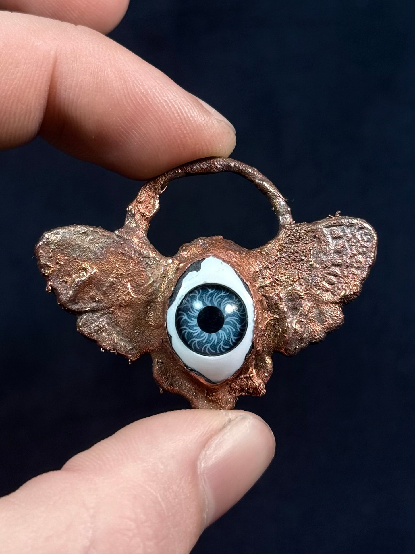 Butterfl(EYE) amulet