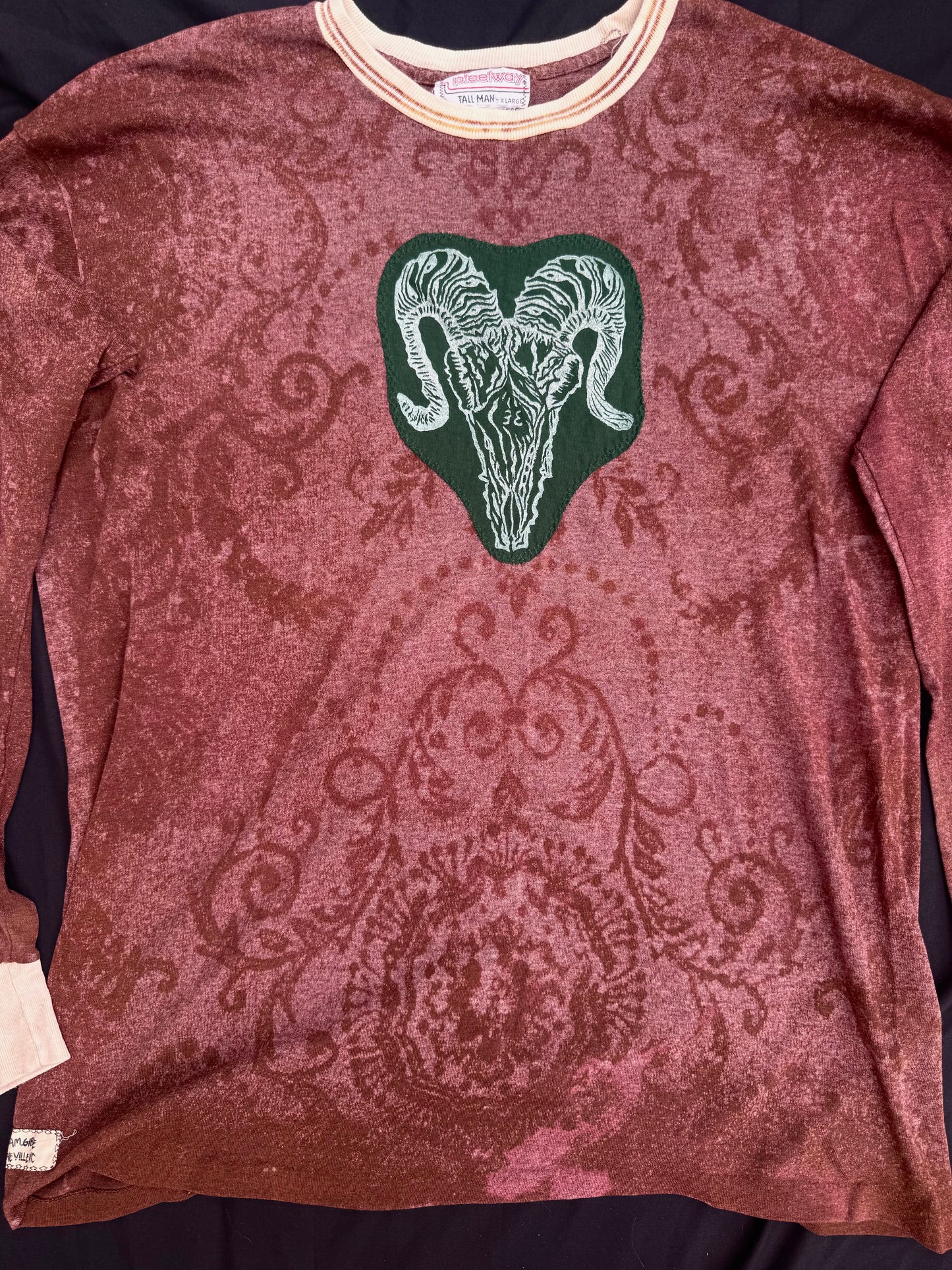 All seeing billy skull bleach dyed long sleeve