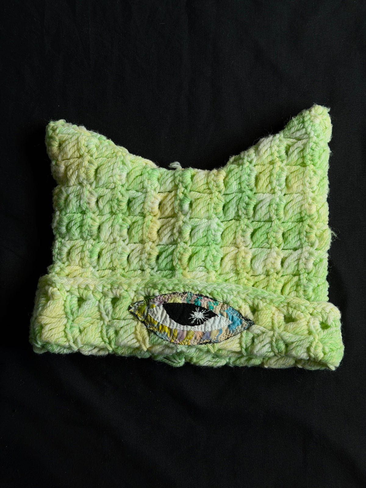 Crochet eyeball hat