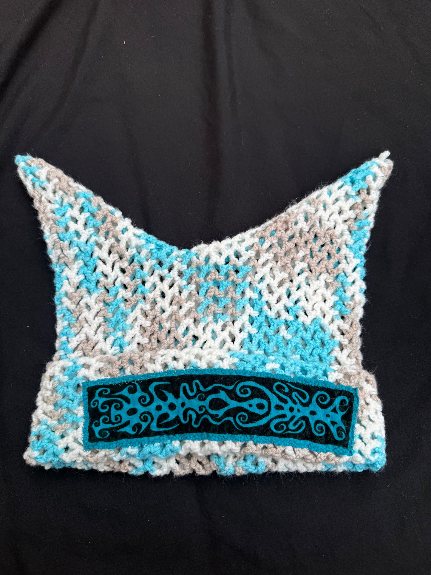 Crochet shape patch hat