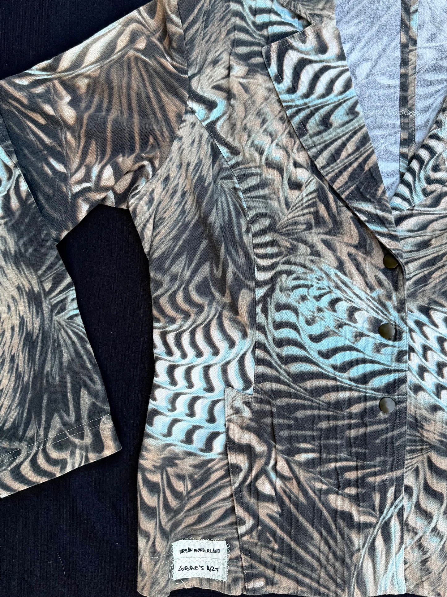 Trippy tipper jacket