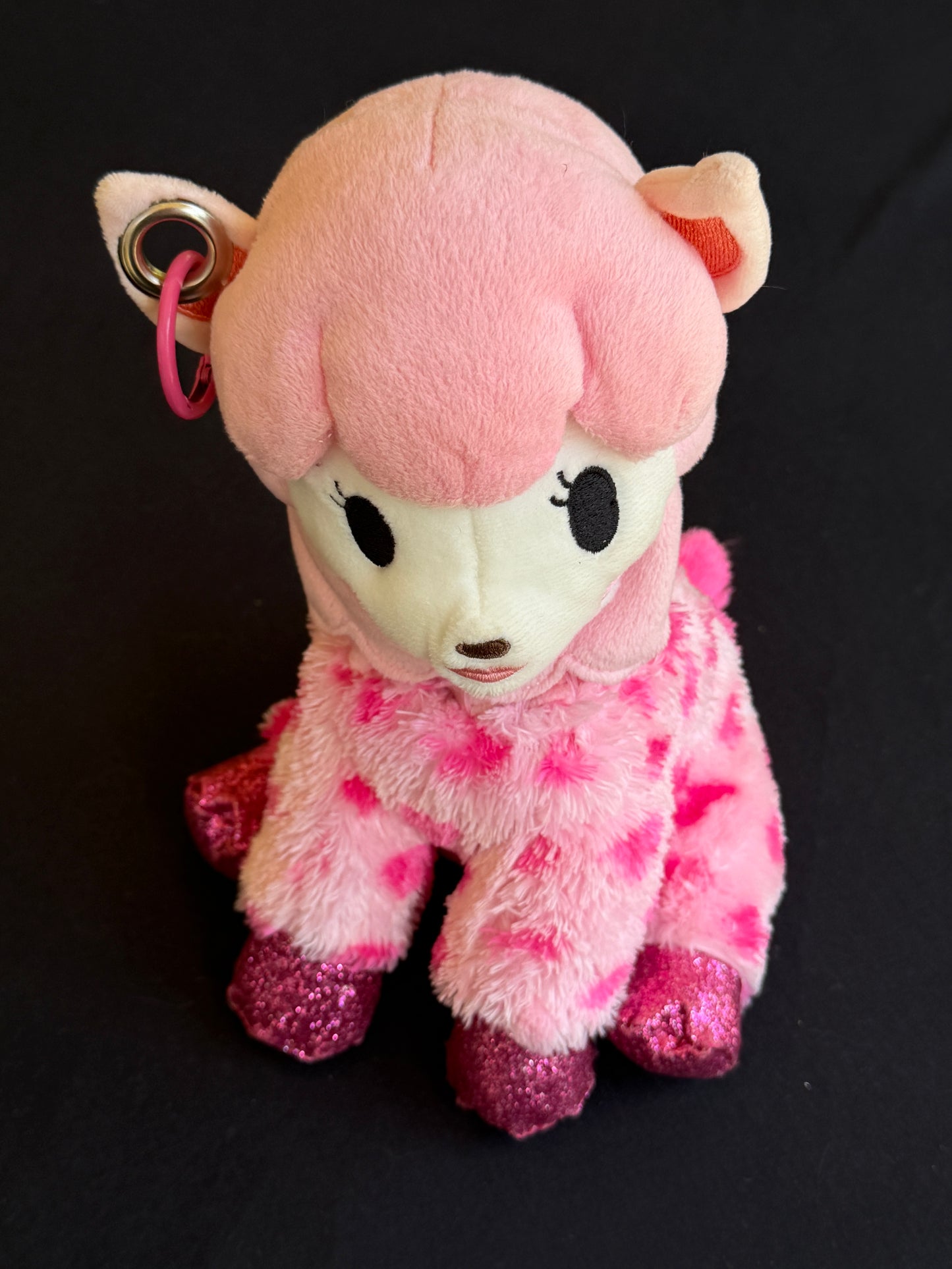 Reese (animal crossing) + pink cheetah keychain buddy