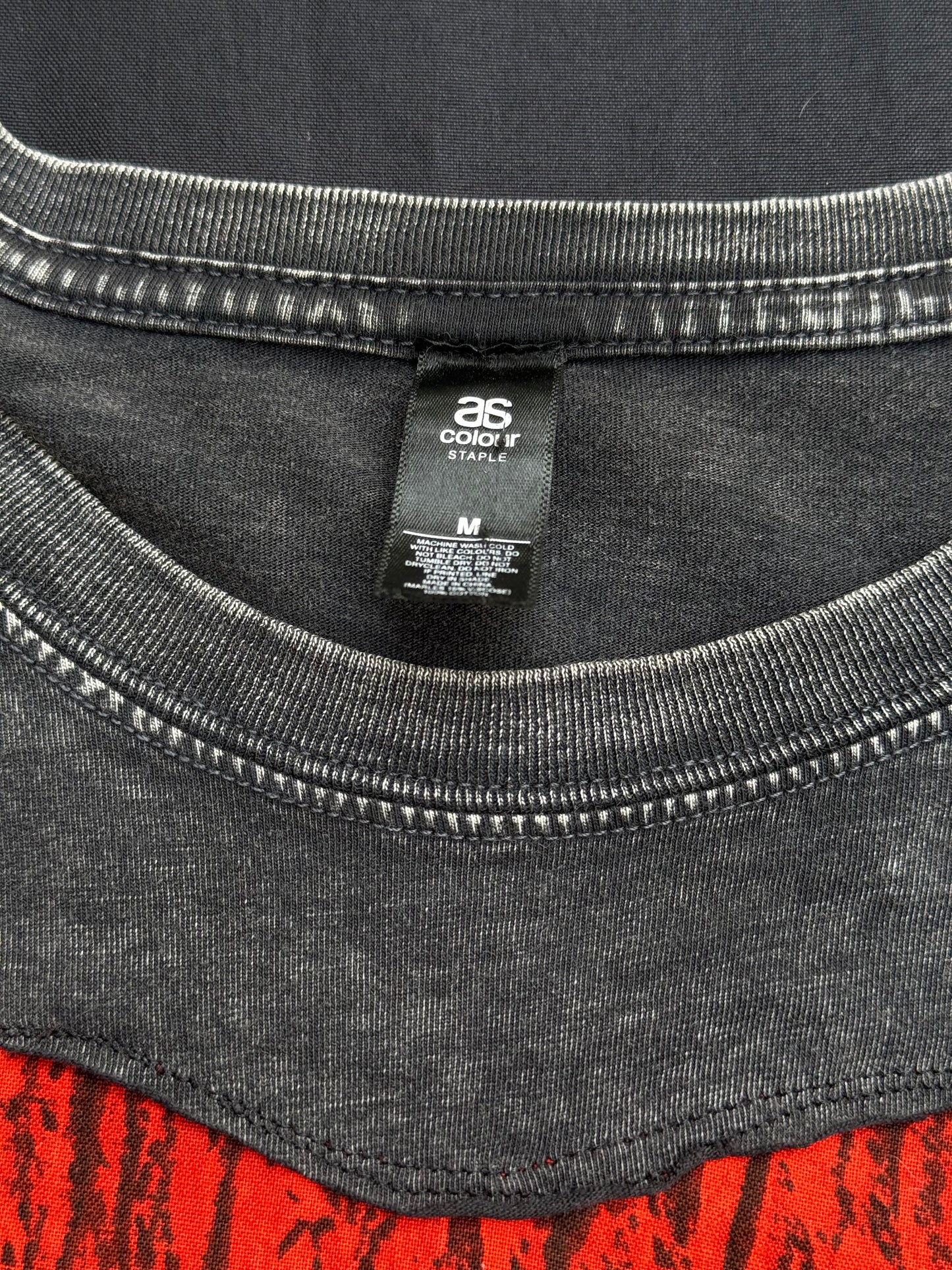 Wishbone sigil patch t-shirt