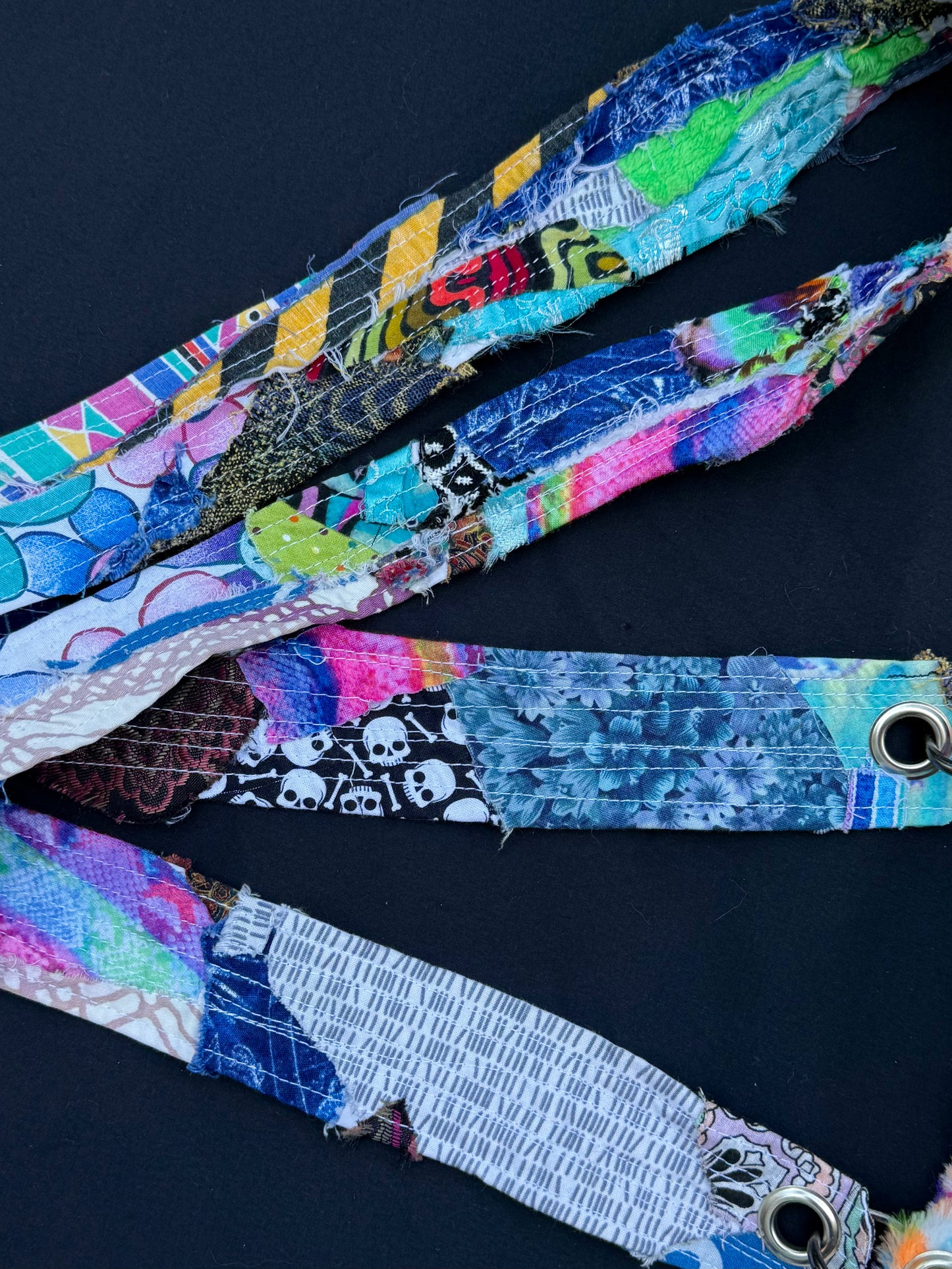 Rainbow skull dog hybrid side bag