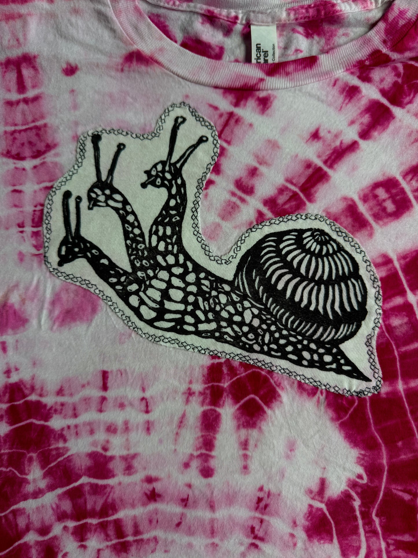 Pink snail tie dye t-shirt