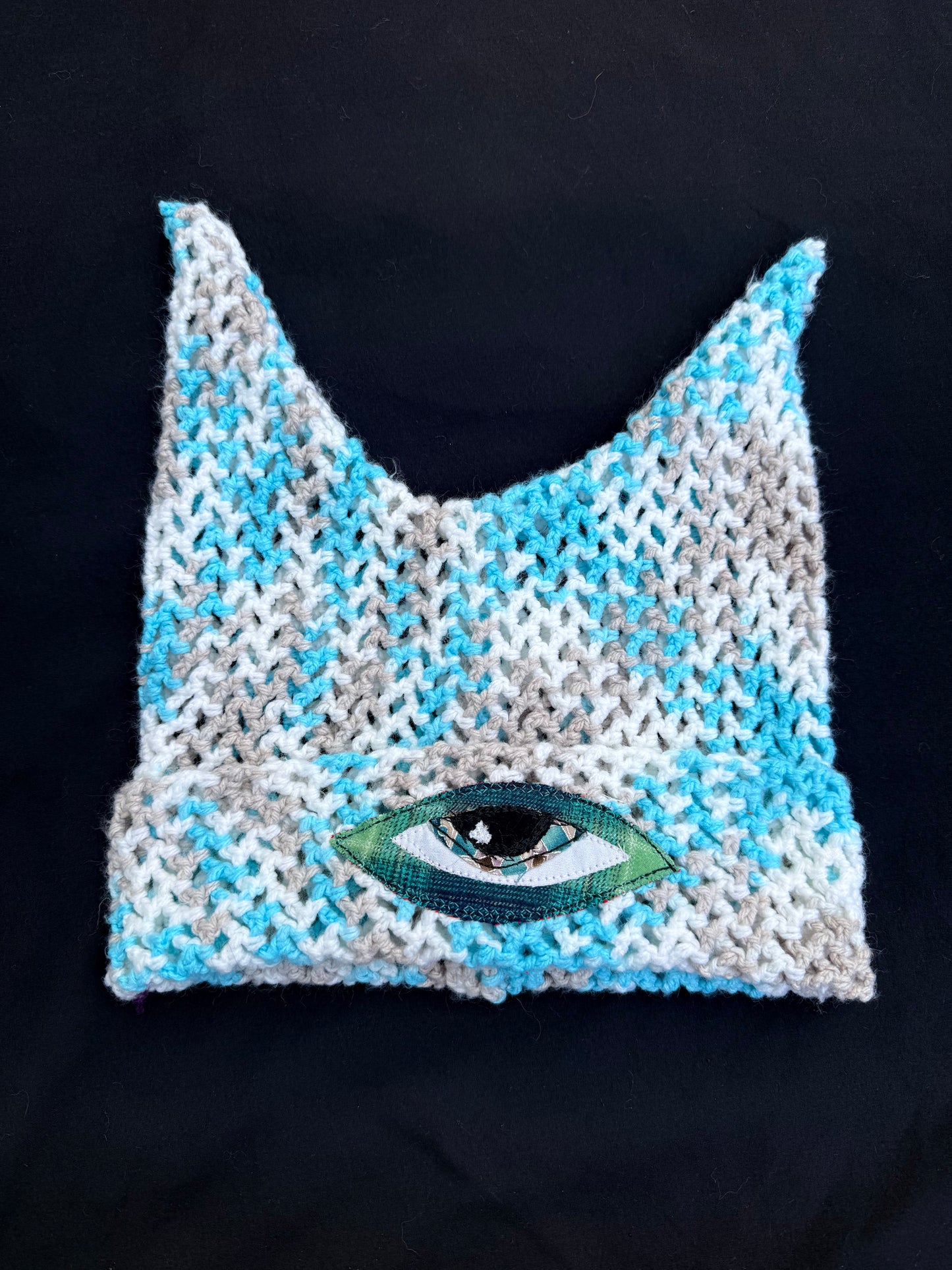 Crochet eyeball patch hat