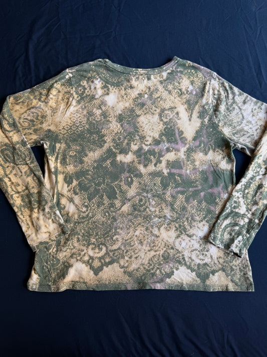Snail bleach dyed long sleeve