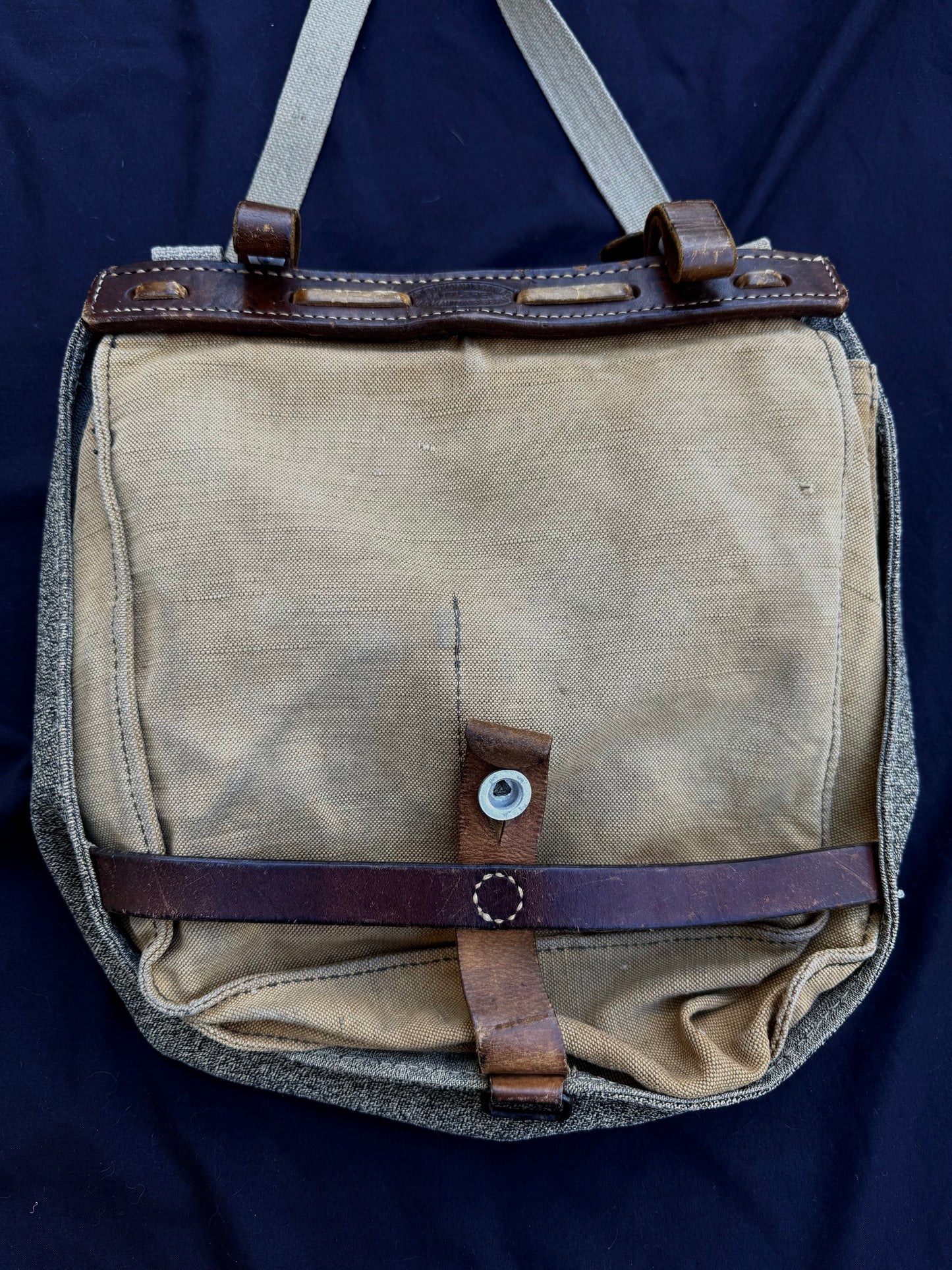 Messenger baby bag