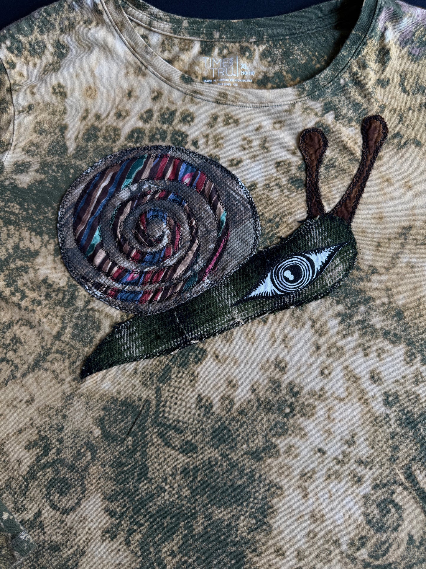 Snail bleach dyed long sleeve