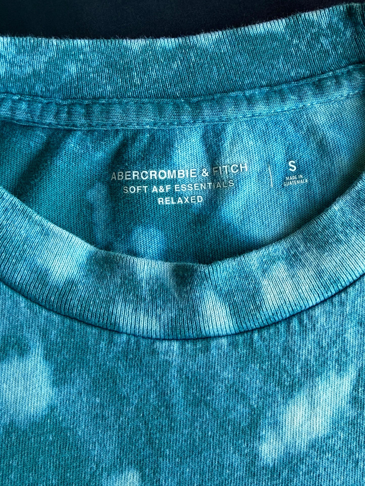 Expansion + Growing legs patch bleach dyed t-shirt