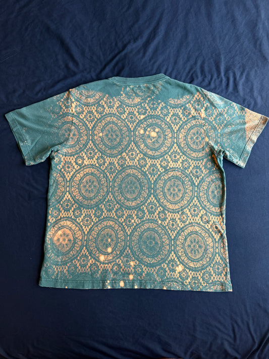 Expansion patch bleach dyed t-shirt