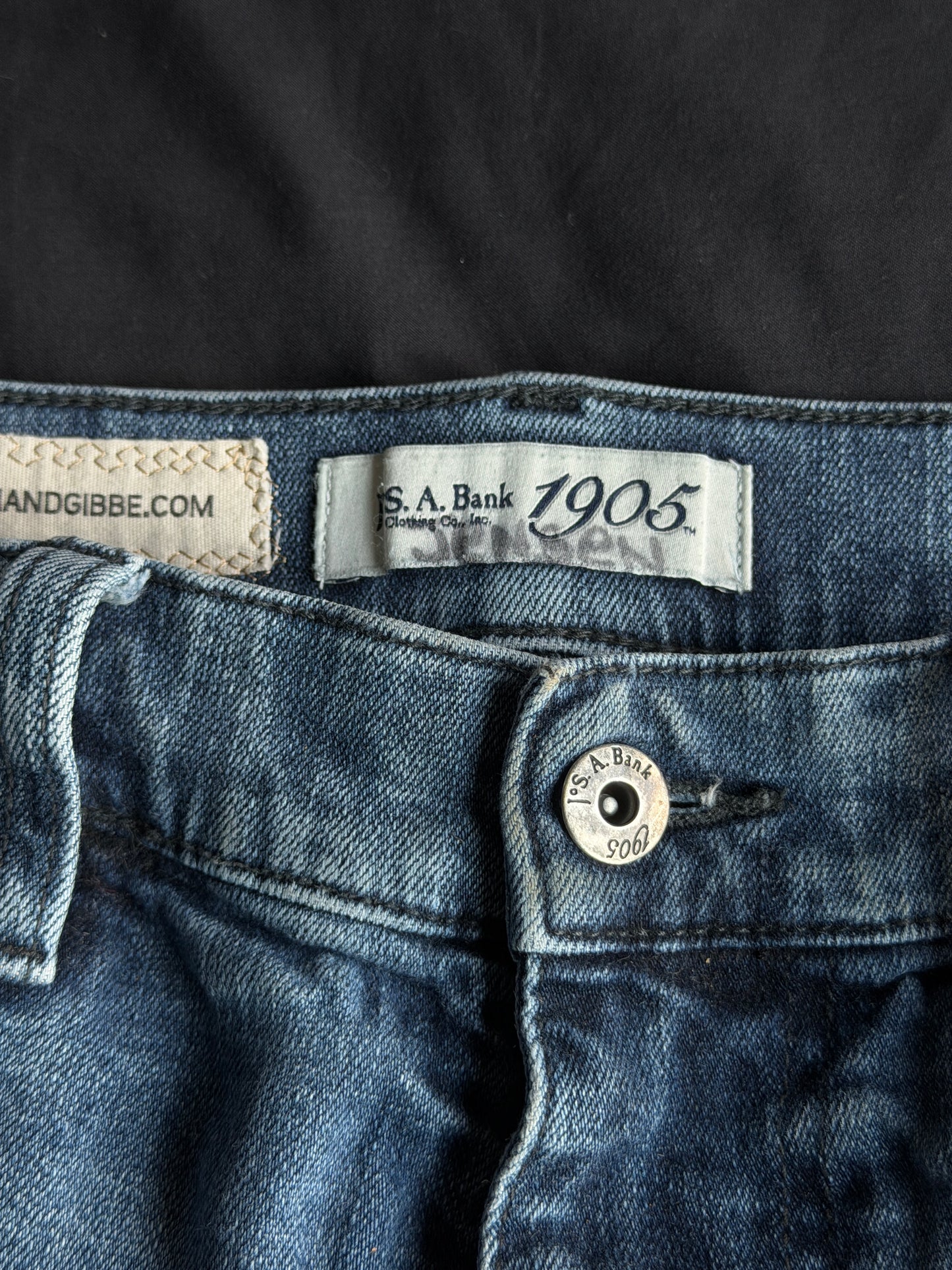 Jungle glitch shorts