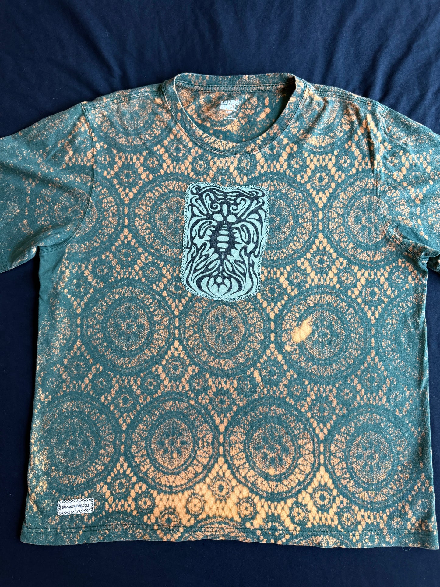 Expansion patch bleach dyed t-shirt