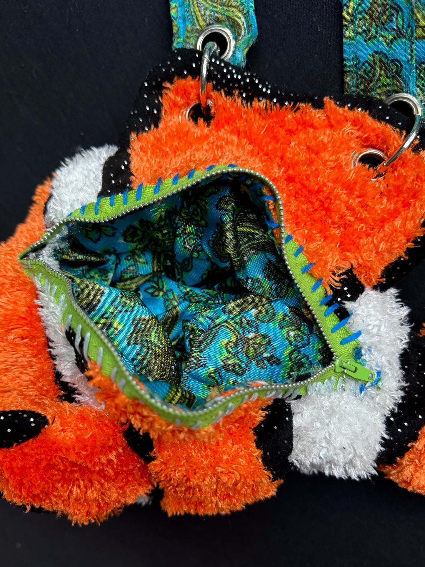 Clown fish side bag