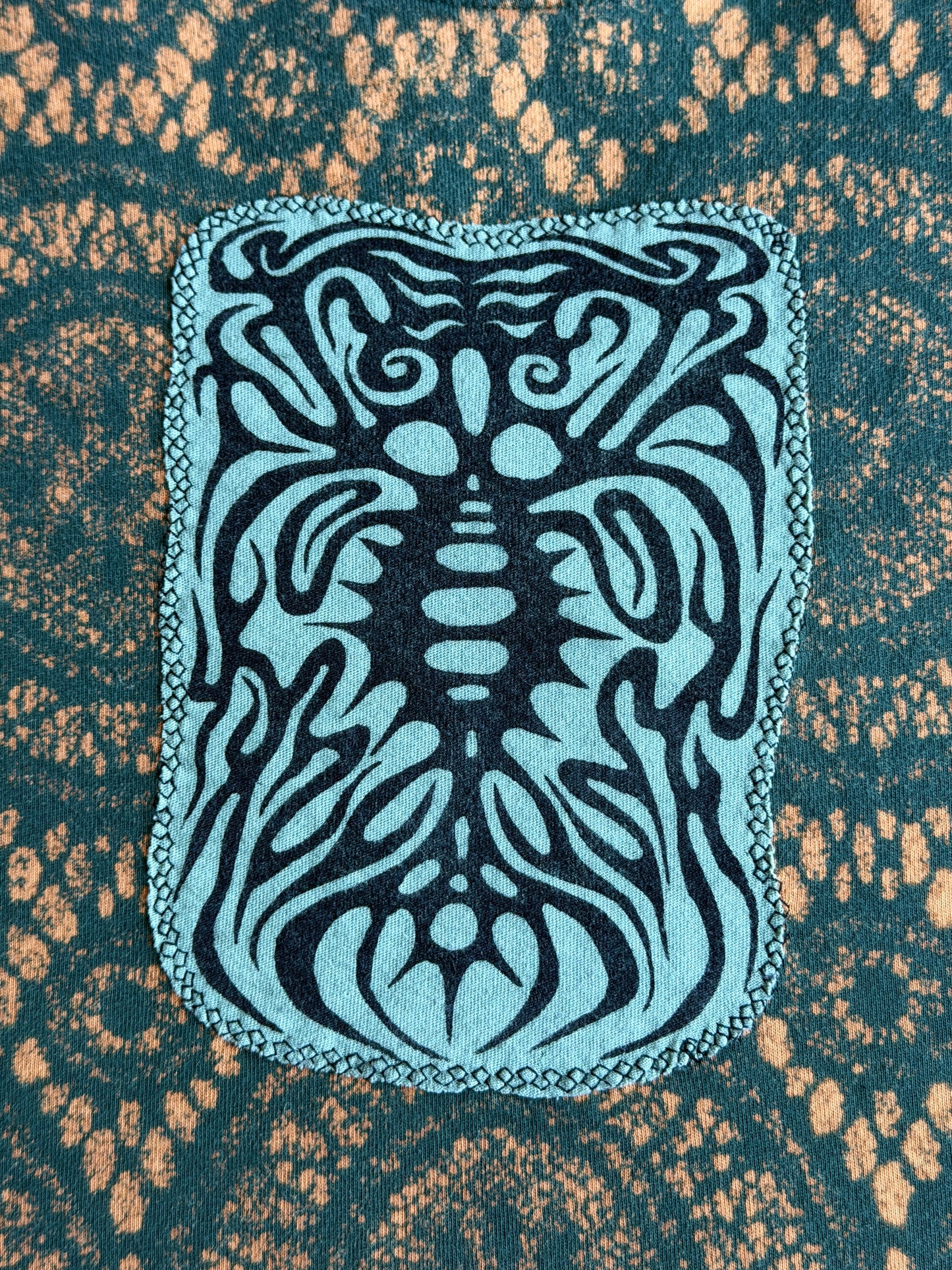Expansion patch bleach dyed t-shirt
