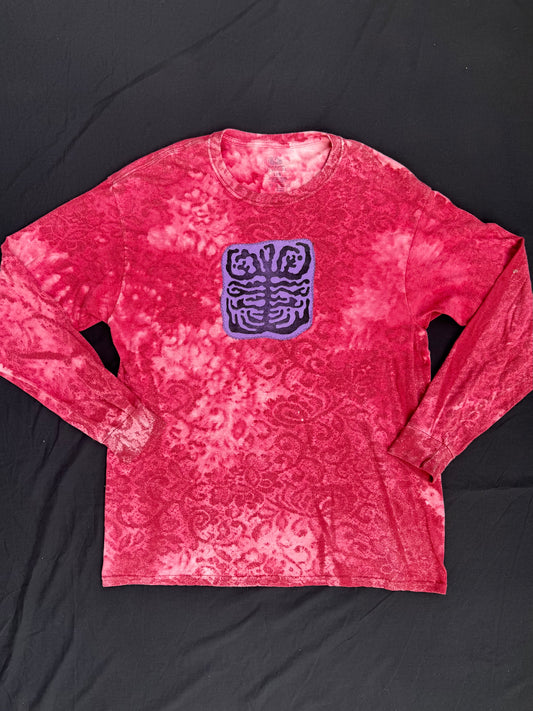 Shape patch bleach dyed shirt