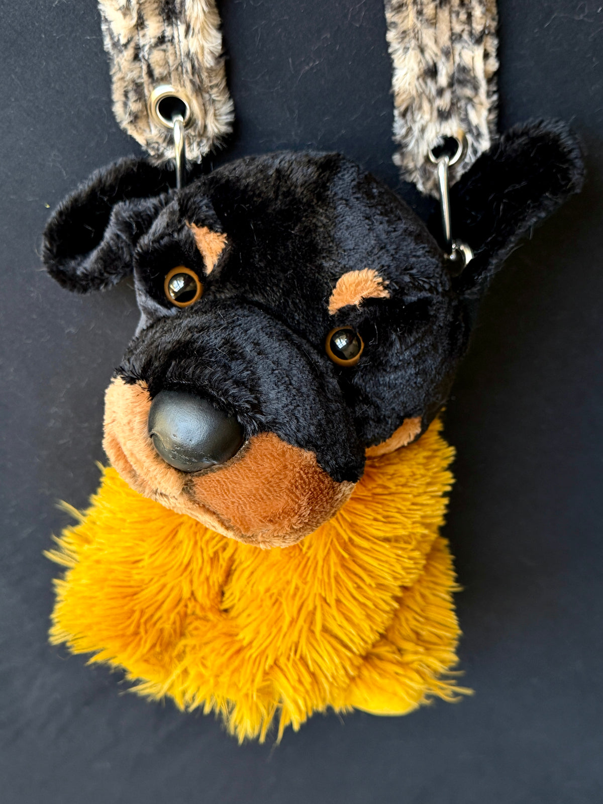 Rottweiler + fluffy cat hybrid side bag