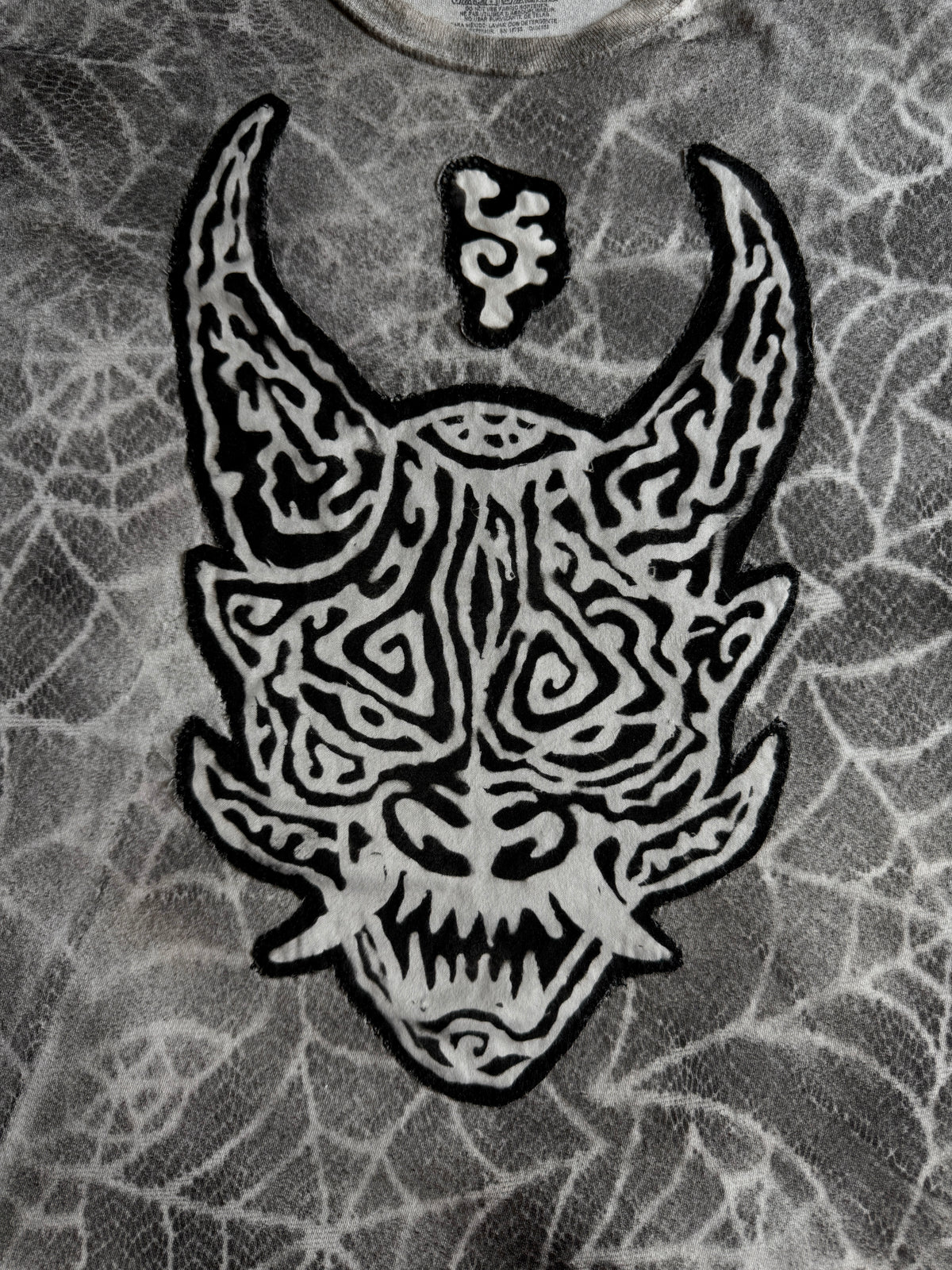 ONI spider web t-shirt