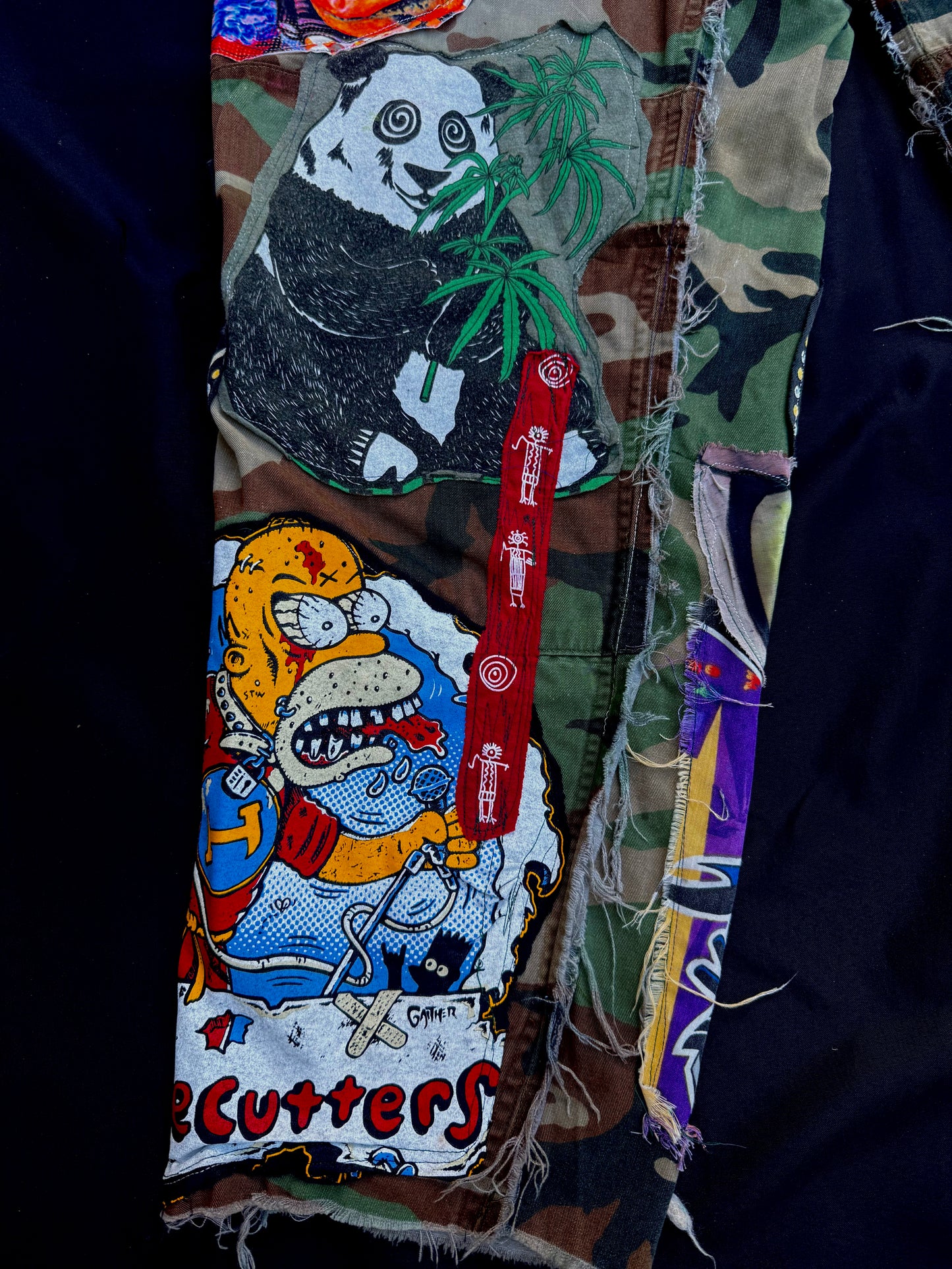 Collage patch camo jeans