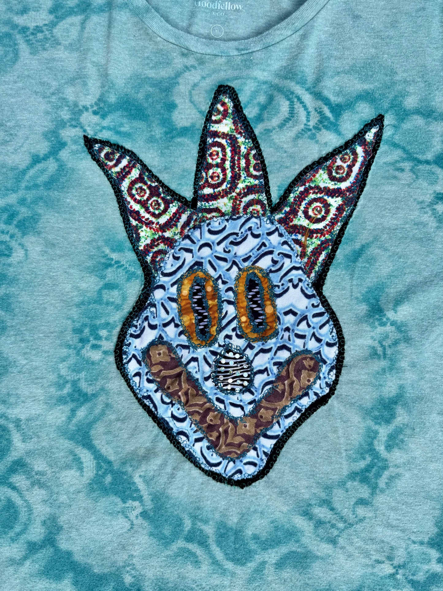 Clown patch bleach dyed spiral t-shirt