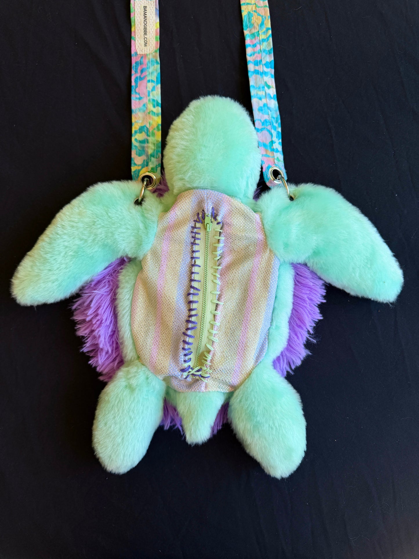 Fluffy turtle side bag