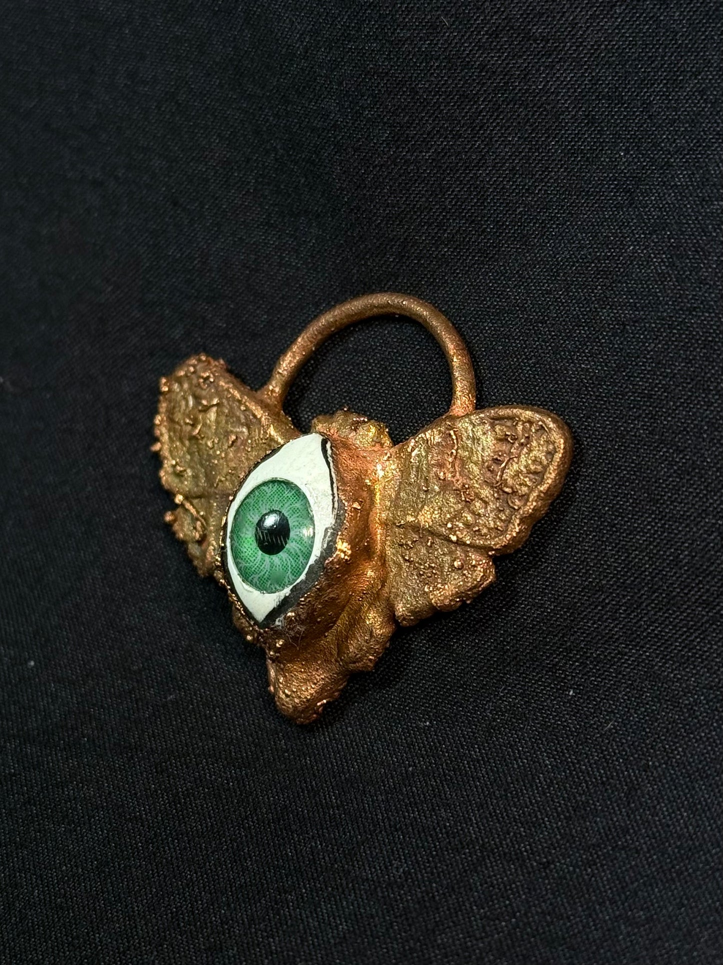 Butterfl(EYE) amulet