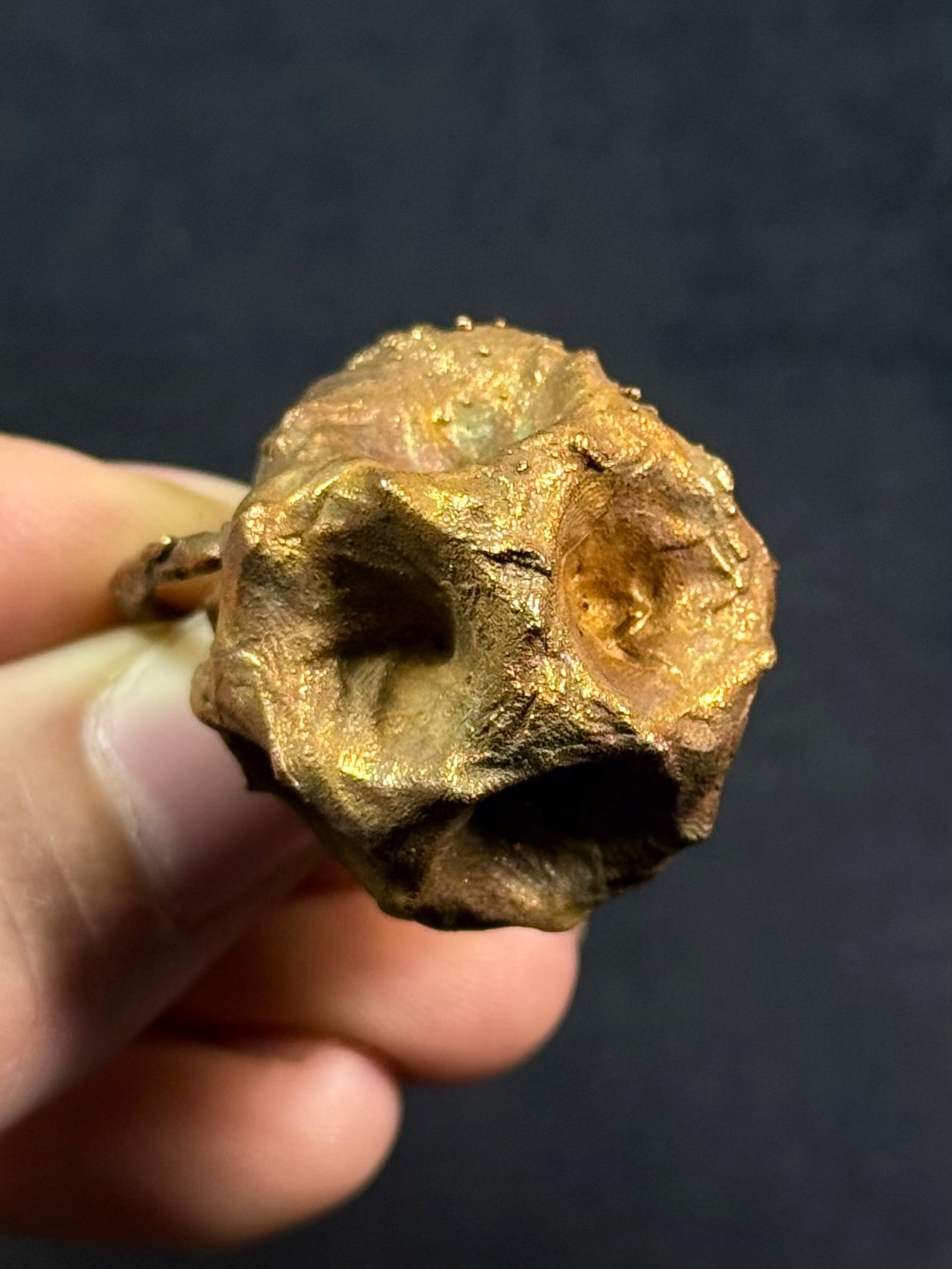 Tessellated rose quartz amulet