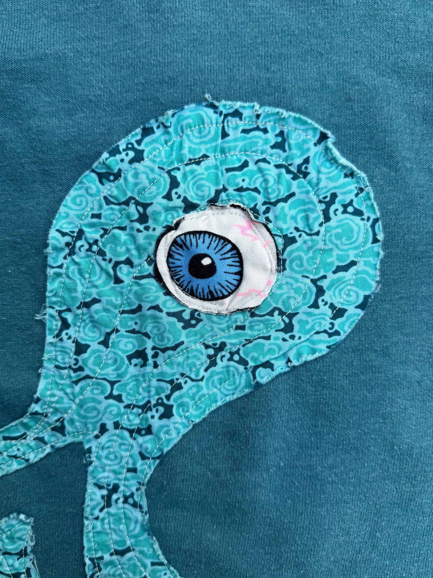 Darkwing duck sigil patch sweatshirt